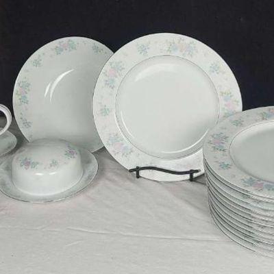 Elegant China Dinnerware Set - 12 Plates, Serving Bowl, Gravy Boat & More!