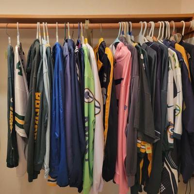 LOTS of Packer gear