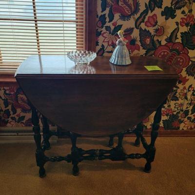 Accent Table