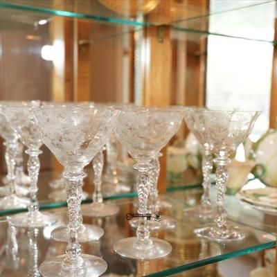 090 dining room