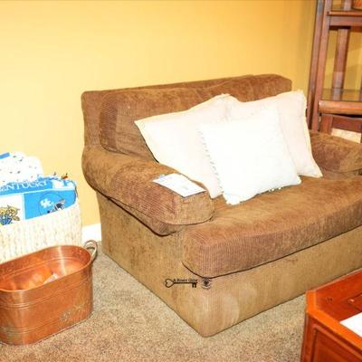 496 bonus room