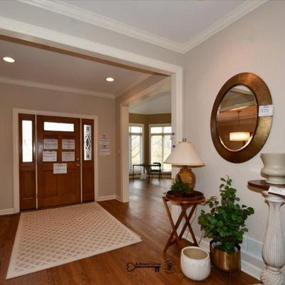 329 foyer