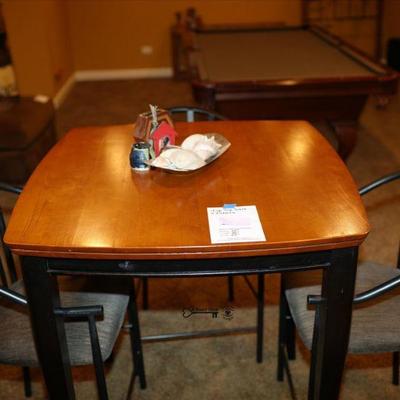 462 bonus room