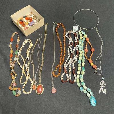 Ct381 natural stone jewelry lot