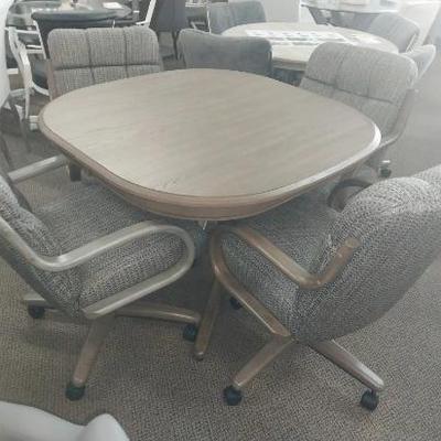 Sale Photo Thumbnail #57: https://auctions4america.proxibid.com/Auctions-4-America/Dinette-by-Design/event-catalog/273254?srch=&srchloc=true#Top