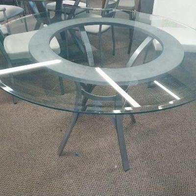 https://auctions4america.proxibid.com/Auctions-4-America/Dinette-by-Design/event-catalog/273254?srch=&srchloc=true#Top