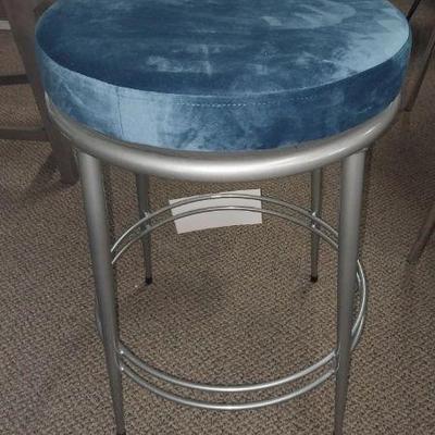 https://auctions4america.proxibid.com/Auctions-4-America/Dinette-by-Design/event-catalog/273254?srch=&srchloc=true#Top