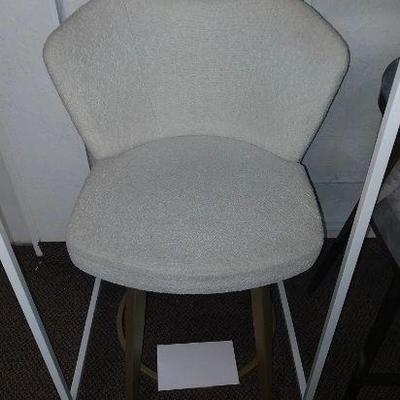 https://auctions4america.proxibid.com/Auctions-4-America/Dinette-by-Design/event-catalog/273254?srch=&srchloc=true#Top