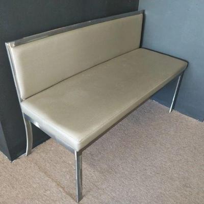 https://auctions4america.proxibid.com/Auctions-4-America/Dinette-by-Design/event-catalog/273254?srch=&srchloc=true#Top