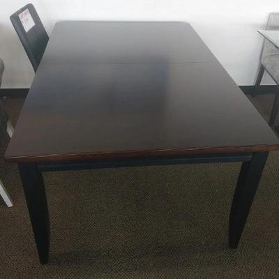 https://auctions4america.proxibid.com/Auctions-4-America/Dinette-by-Design/event-catalog/273254?srch=&srchloc=true#Top