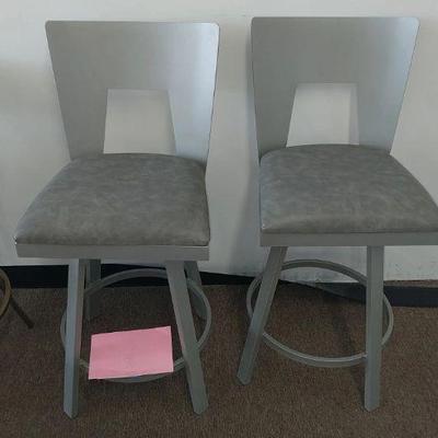 https://auctions4america.proxibid.com/Auctions-4-America/Dinette-by-Design/event-catalog/273254?srch=&srchloc=true#Top