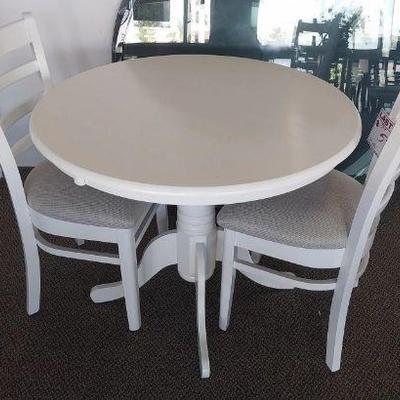 https://auctions4america.proxibid.com/Auctions-4-America/Dinette-by-Design/event-catalog/273254?srch=&srchloc=true#Top