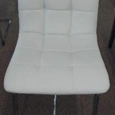 https://auctions4america.proxibid.com/Auctions-4-America/Dinette-by-Design/event-catalog/273254?srch=&srchloc=true#Top