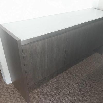 https://auctions4america.proxibid.com/Auctions-4-America/Dinette-by-Design/event-catalog/273254?srch=&srchloc=true#Top
