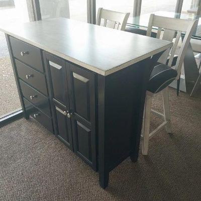https://auctions4america.proxibid.com/Auctions-4-America/Dinette-by-Design/event-catalog/273254?srch=&srchloc=true#Top