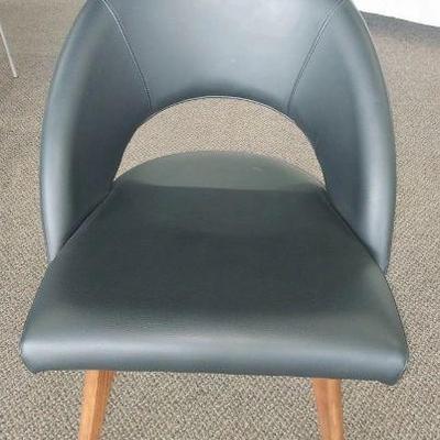 https://auctions4america.proxibid.com/Auctions-4-America/Dinette-by-Design/event-catalog/273254?srch=&srchloc=true#Top