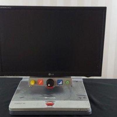  Freedom Scientific Topaz OCR Video Magnifier