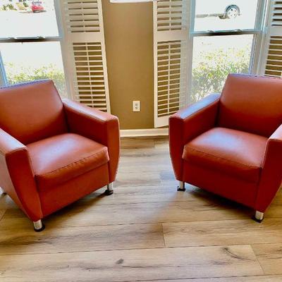 Lot 006-FR: 2 Modern Lounge Chairs