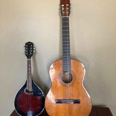 Lot 035-FR: Guitar/Mandolin Duo 