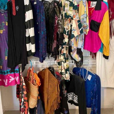 Lot 053-MBR: The Eclectic Lady’s Closet