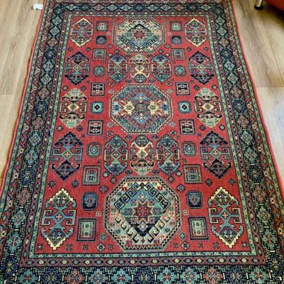 Lot 072-FR: New Horizons Wool Area Rug
