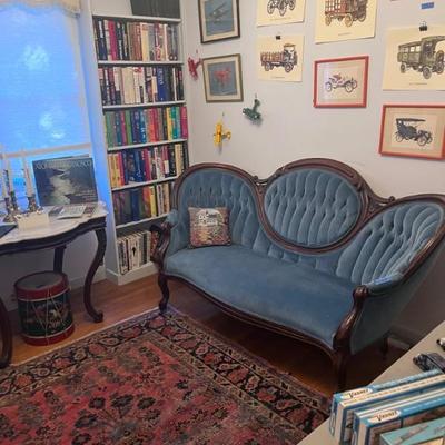 VICTORIAN COACH
BOOKS GALORE