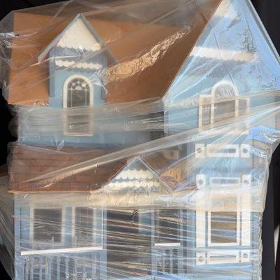 Victorian Style Dollhouse