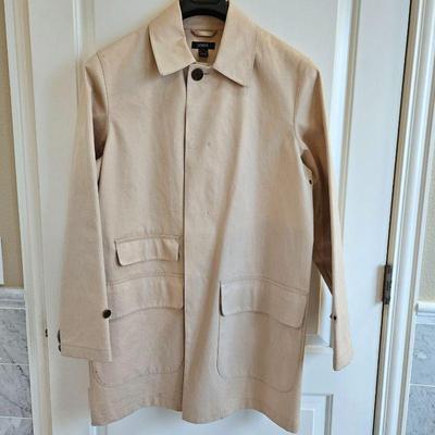 J. Crew Men's Rain Coat in Light Beige Made with 100% Cotton - Wipe Clean 44" Chest 37"L