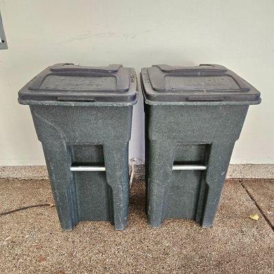 2 - 32 Gallon Trash Bins on wheels