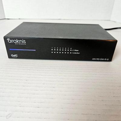 Araknis Networks AN-110-SW-R-8  Unmanaged Gigabit Switch w/ 8 Rear Ports