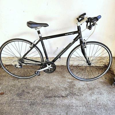 Men's Specialized "Sirrus" Aluminum Road Bike 8 Speed