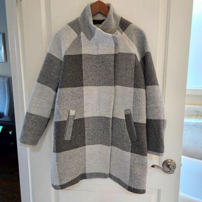Women's Marine Layer Winter Coat in a Gray Plaid size Small
