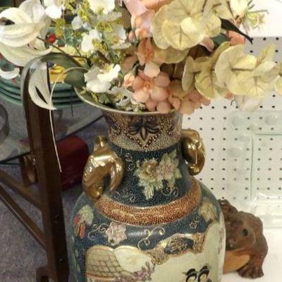 Fengshui Vase