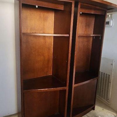 WWT039 - Wooden Book Shelves (composite)