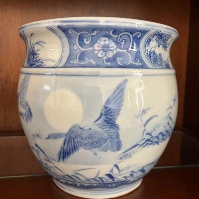 WWT012 Antique Japanese Ceramic Tea Ceremony Pot