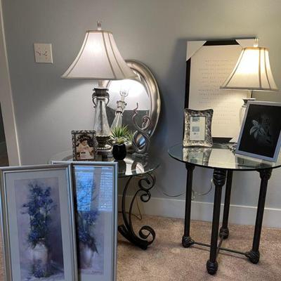 Glass tables lamps and deco