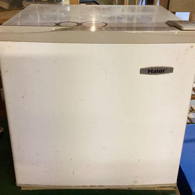 Haier Mini Fridge