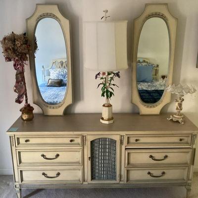 French Provincial 1960s Dresser Double Mirror 6 Drawers - Bedroom Set 2