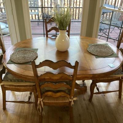 Dining Kitchen Table Oak with Pedestal Leg and 4 chairs