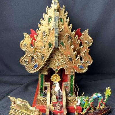 Thai spirit house altar figurines