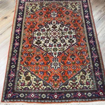 Hand woven persian wool rug