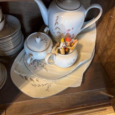 Tea set