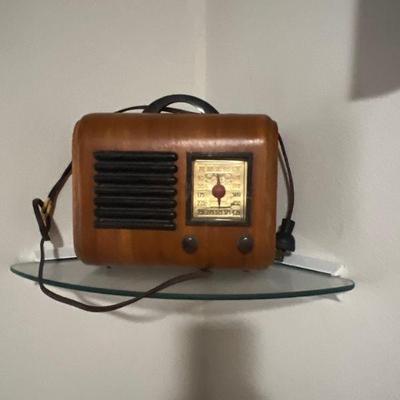 Vintage radio