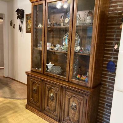 Display hutch
