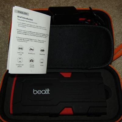 Beatit compact car jump starter