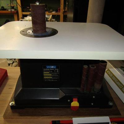 Wilton oscillating spindle sander