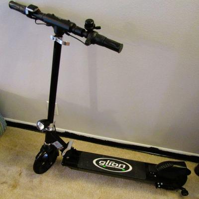 Glion folding electric scooter