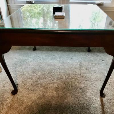 Queen Anne style game table with drawer $159
40 X 40 X 29"