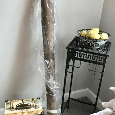 plant stand $35