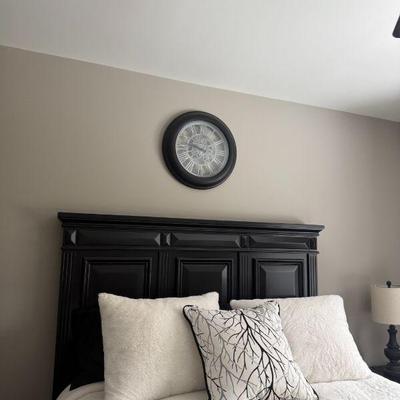Queen bedroom set, like new condition.  Available for pre-sale